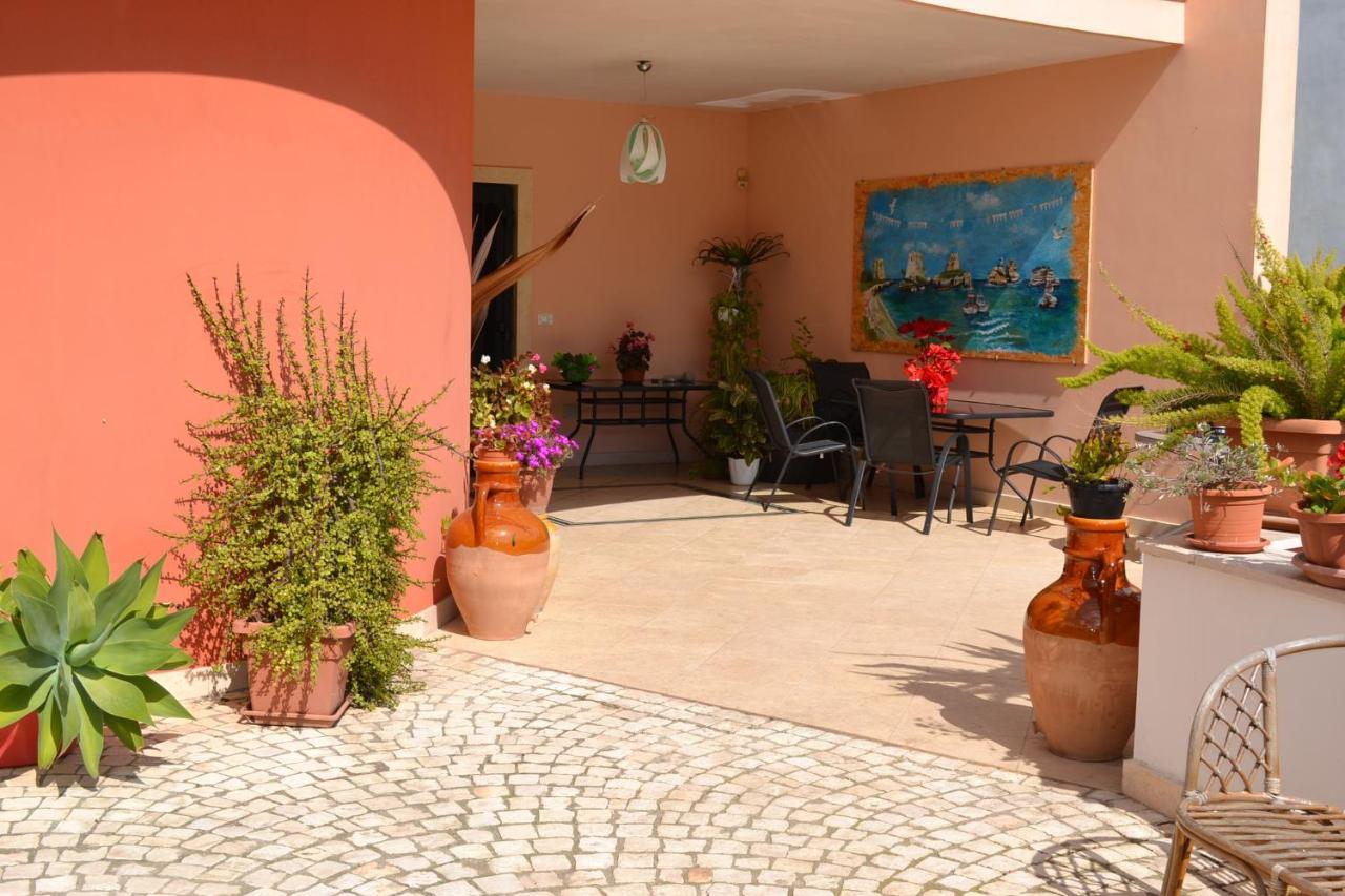 ميليندونيو B & B Paradise المظهر الخارجي الصورة