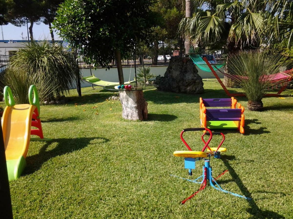 ميليندونيو B & B Paradise المظهر الخارجي الصورة