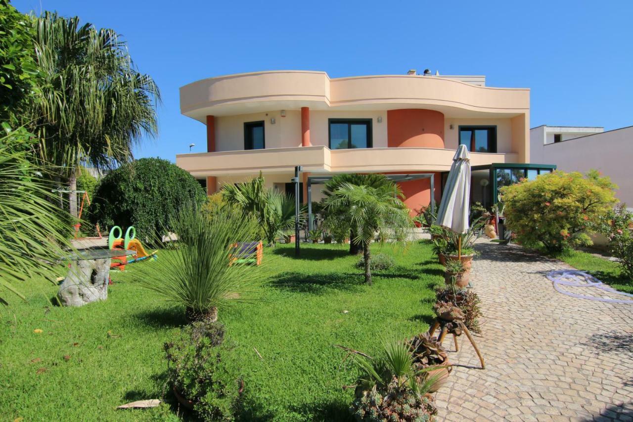 ميليندونيو B & B Paradise المظهر الخارجي الصورة